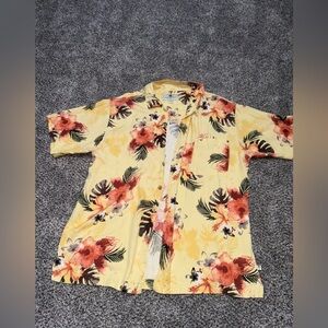 Island shares silk yellow Hawaiian button down shirt